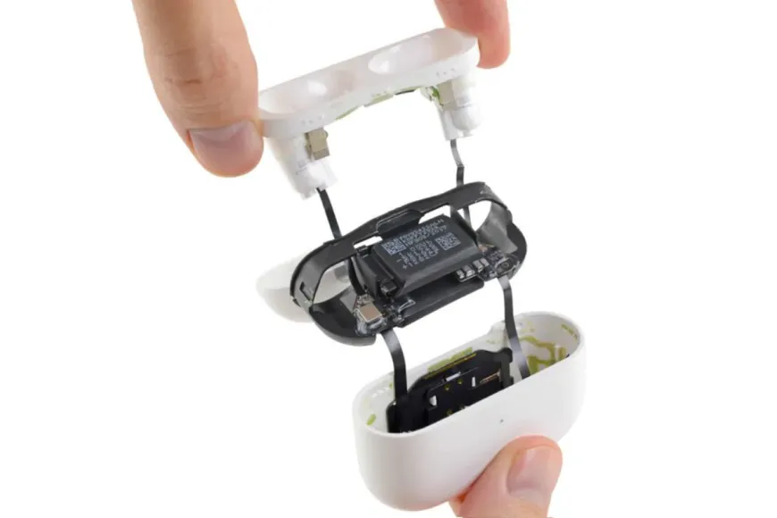 Apple AirPods repair Al Barsha
