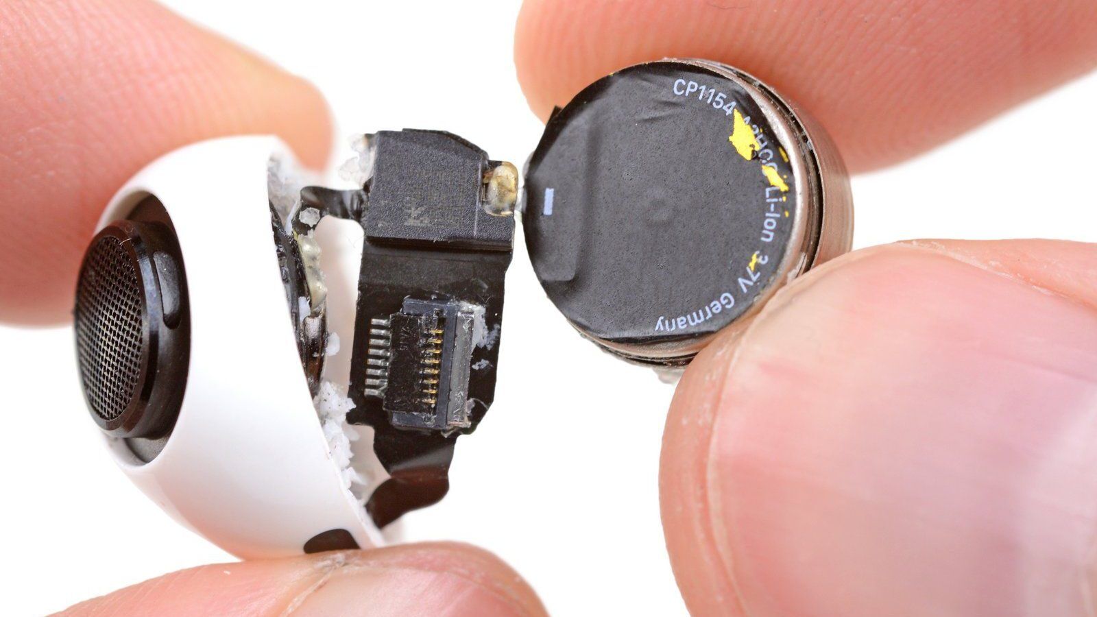 Apple AirPods Pro battery changing