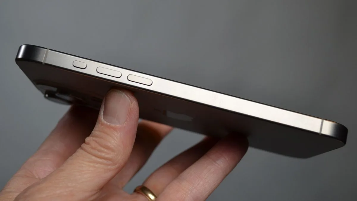 iPhone 16 frame dent repair